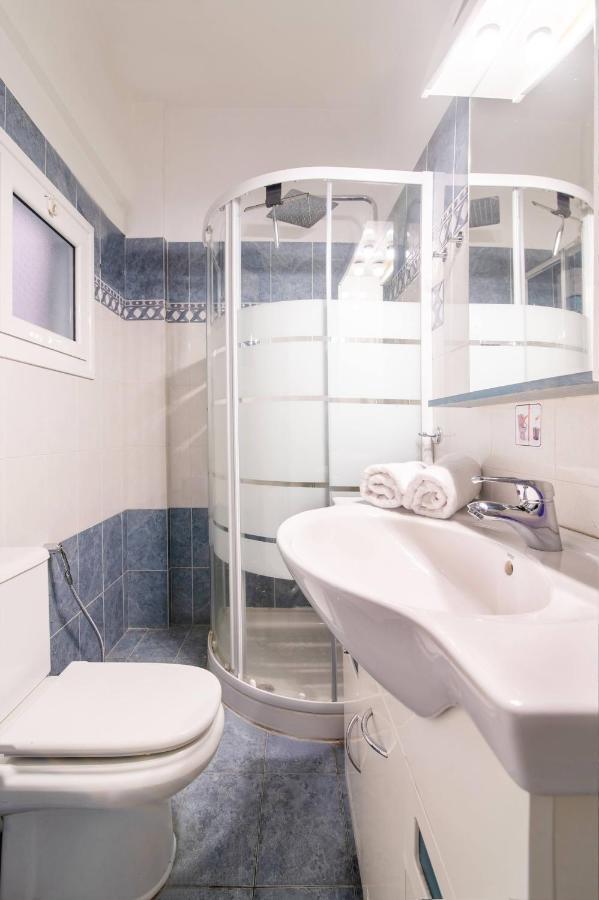 Oscar City Room Athena Bagian luar foto